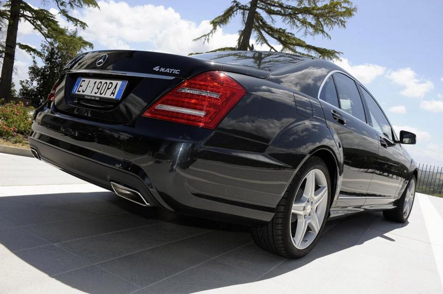  Mercedes-Benz S500 Grand Edition 2012 года  (фото 18 из 21)